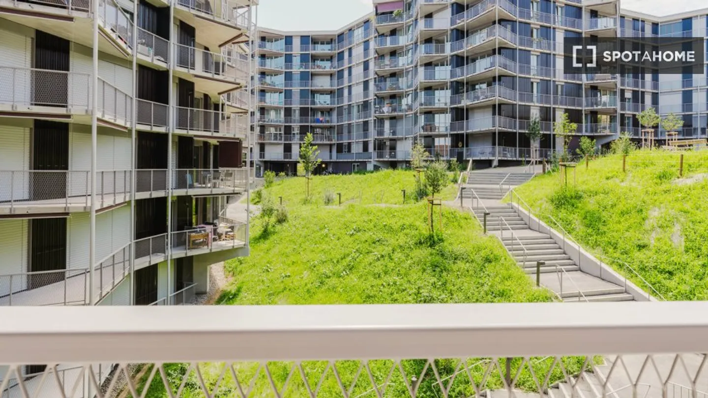 Apartment in Zurich - Photo 7 of 18