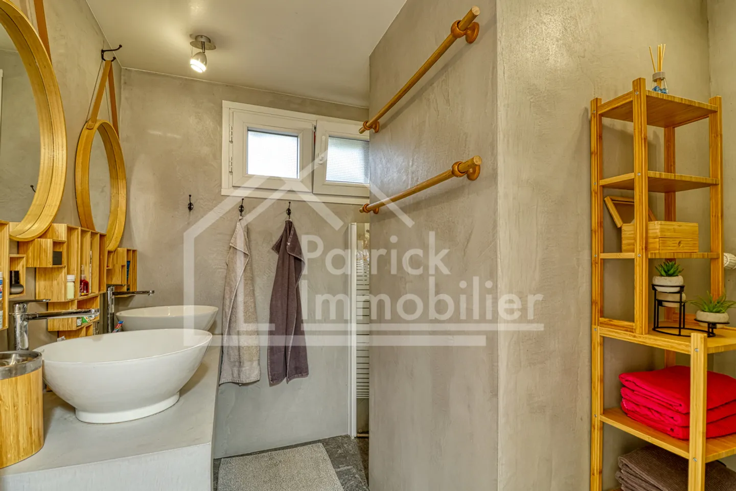 Charmantes 7,5-Zimmer-Haus - Pool, baumgesäumter Garten und freie Sicht - Foto 12 di 13