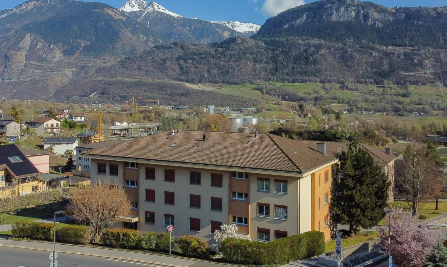 Magnificent penthouse duplex – 4 rooms - Photo 1 of 13