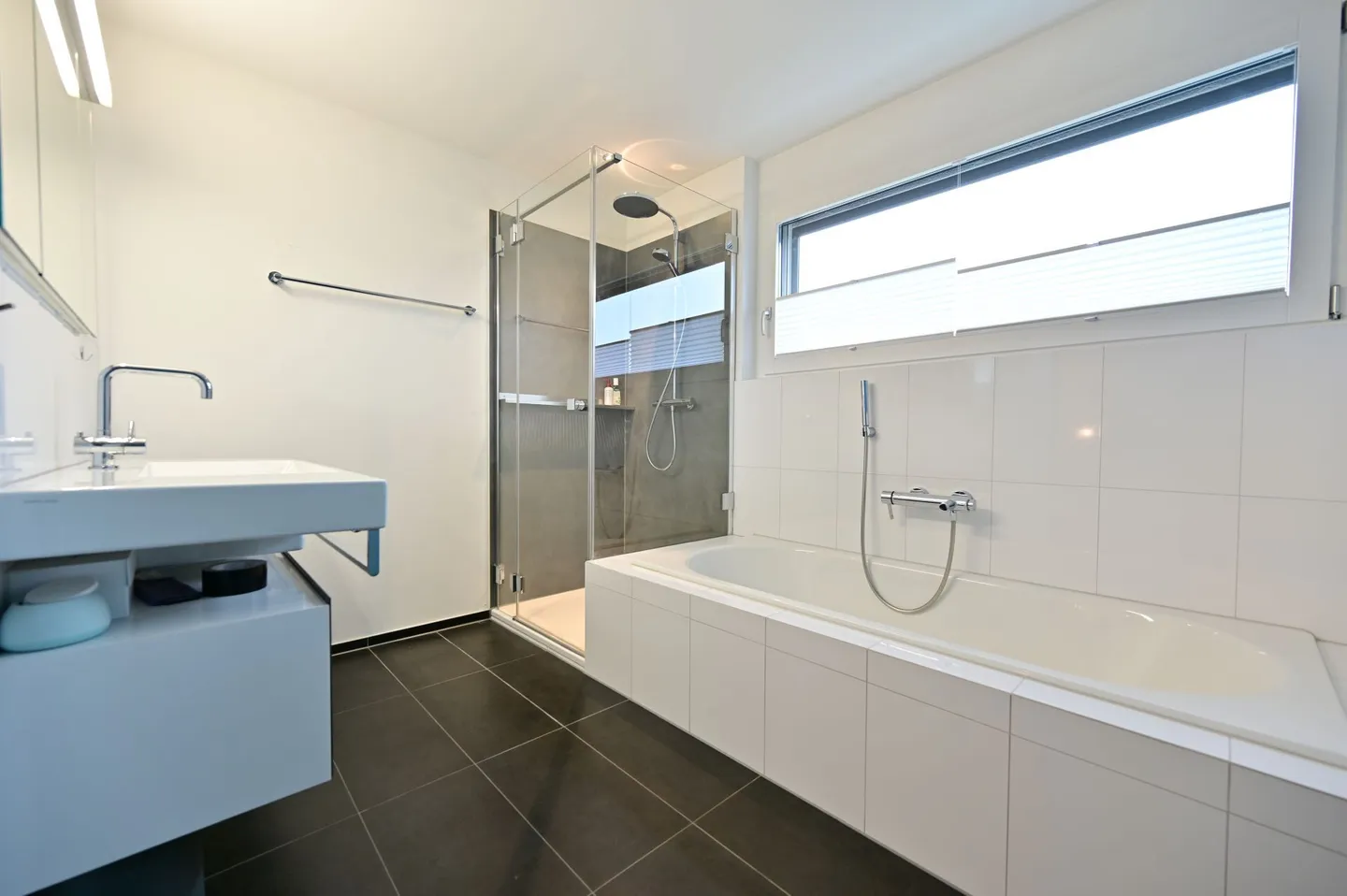 Attractive 5.5 Room Semi-Detached House - Photo 12 of 15