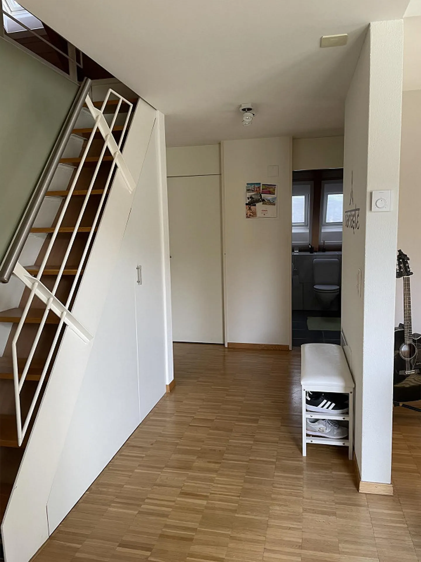 Bel appartement sous les toits avec galerie - Photo 4 sur 10
