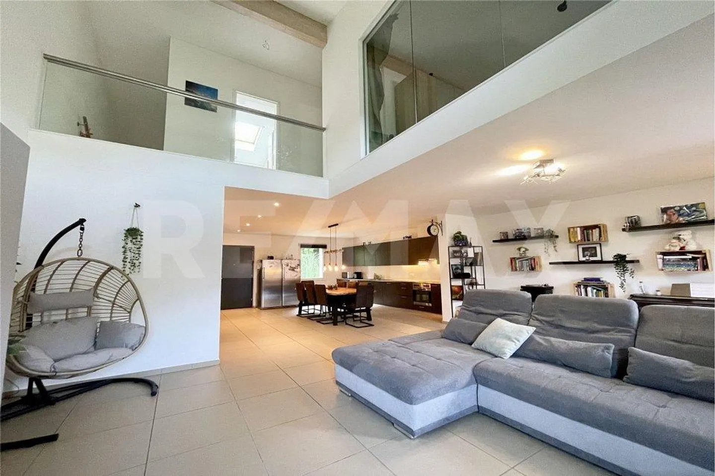 Confort et modernité : spacieux appartement duplex de 3½ pièces à louer - Photo 1 sur 13
