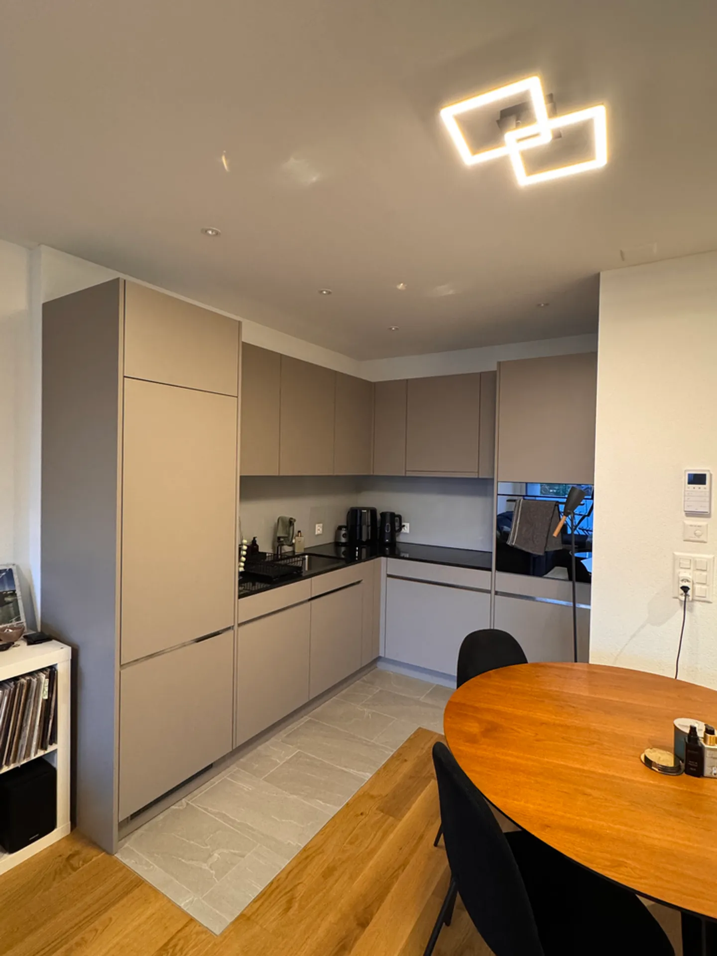 Moderne 2.5 Zimmer-Wohnung - Foto 2 von 5