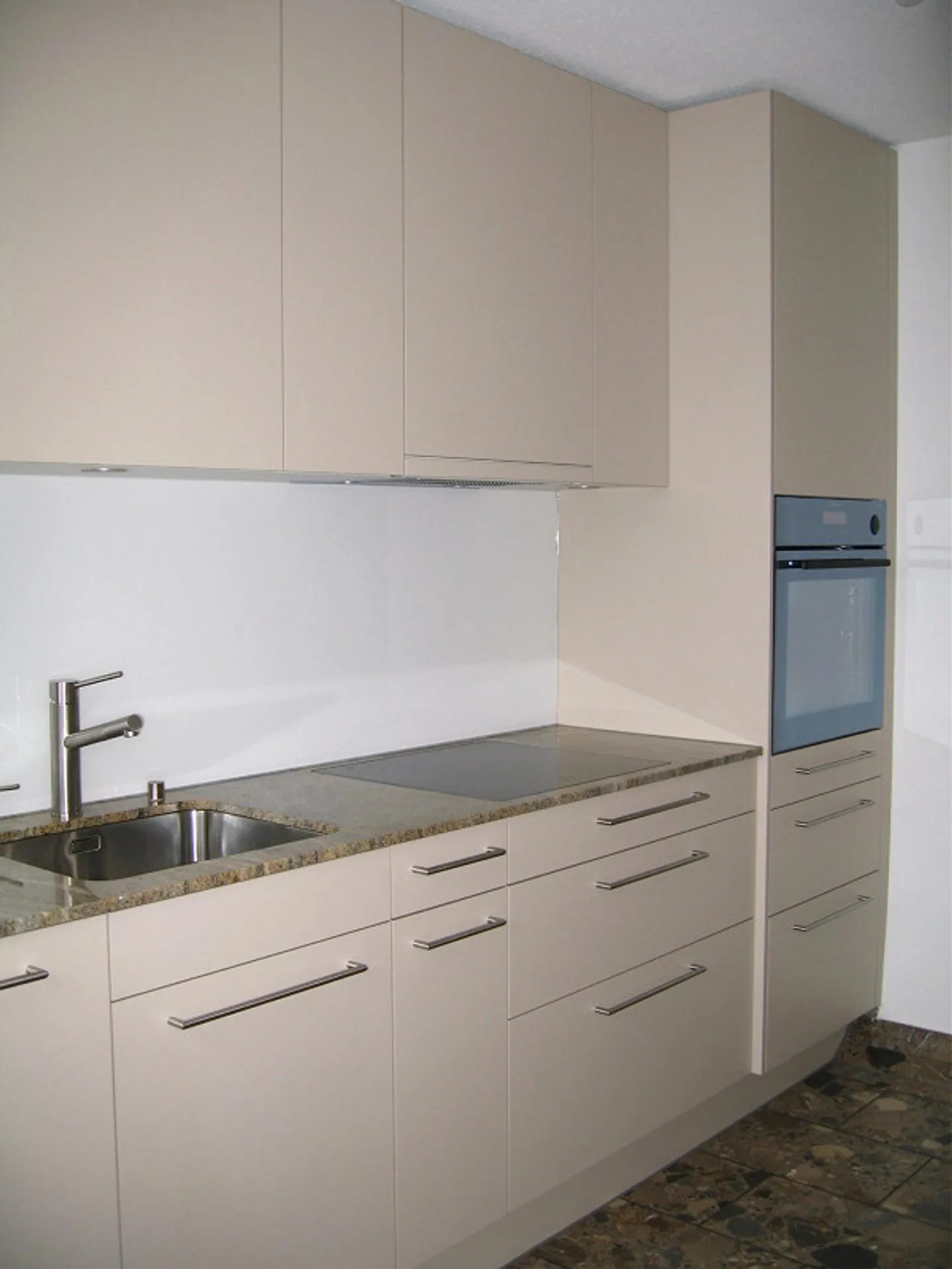 Superbe appartement dans une maison de 3 familles à Matthof, près du lac, de la forêt, des transports en commun, des commerces - Photo 15 sur 22