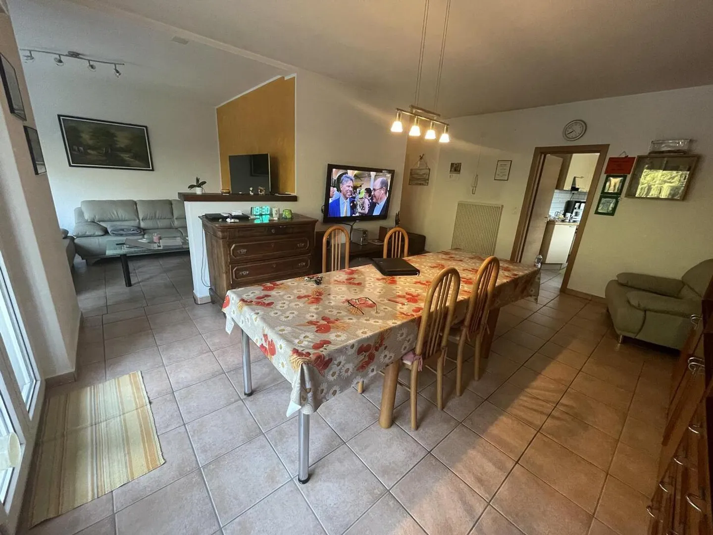 SPACIOUS AND BRIGHT - Photo 1 of 6