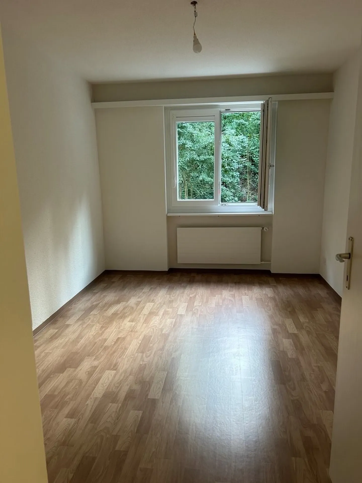 Charming apartment in idyllic location - Photo 10 of 12