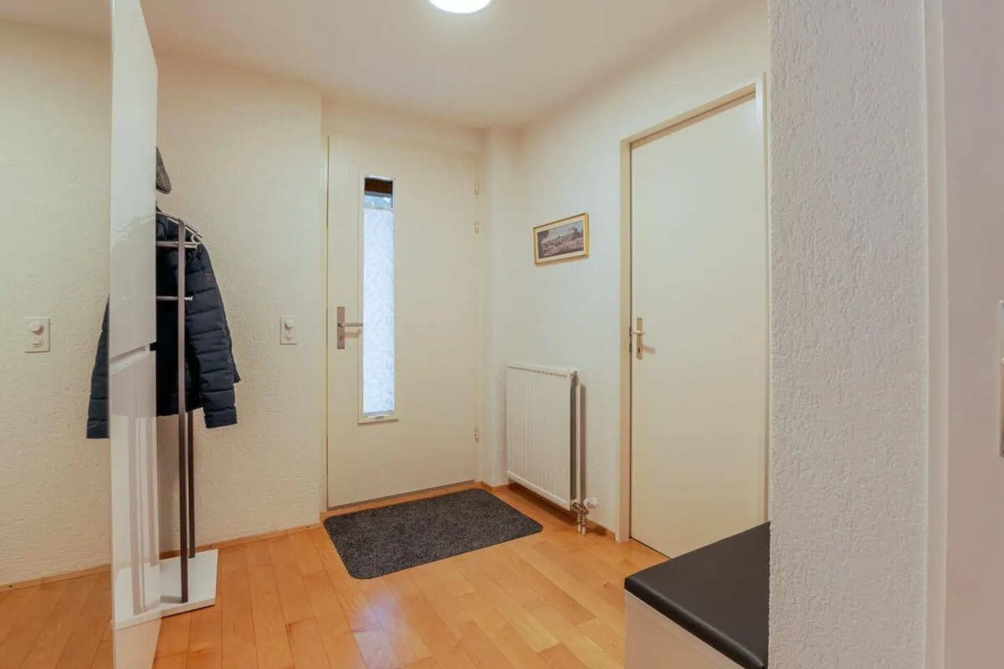 Maison individuelle de 5,5 pièces avec garage et véranda pour le confort - Photo 2 sur 13