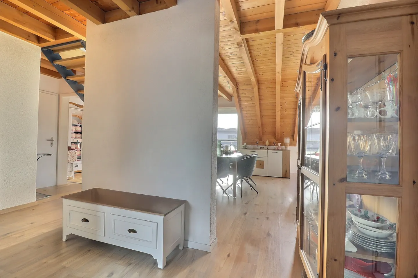 Exclusive 5.5-room duplex penthouse with beautiful terrace - Photo 10 of 17