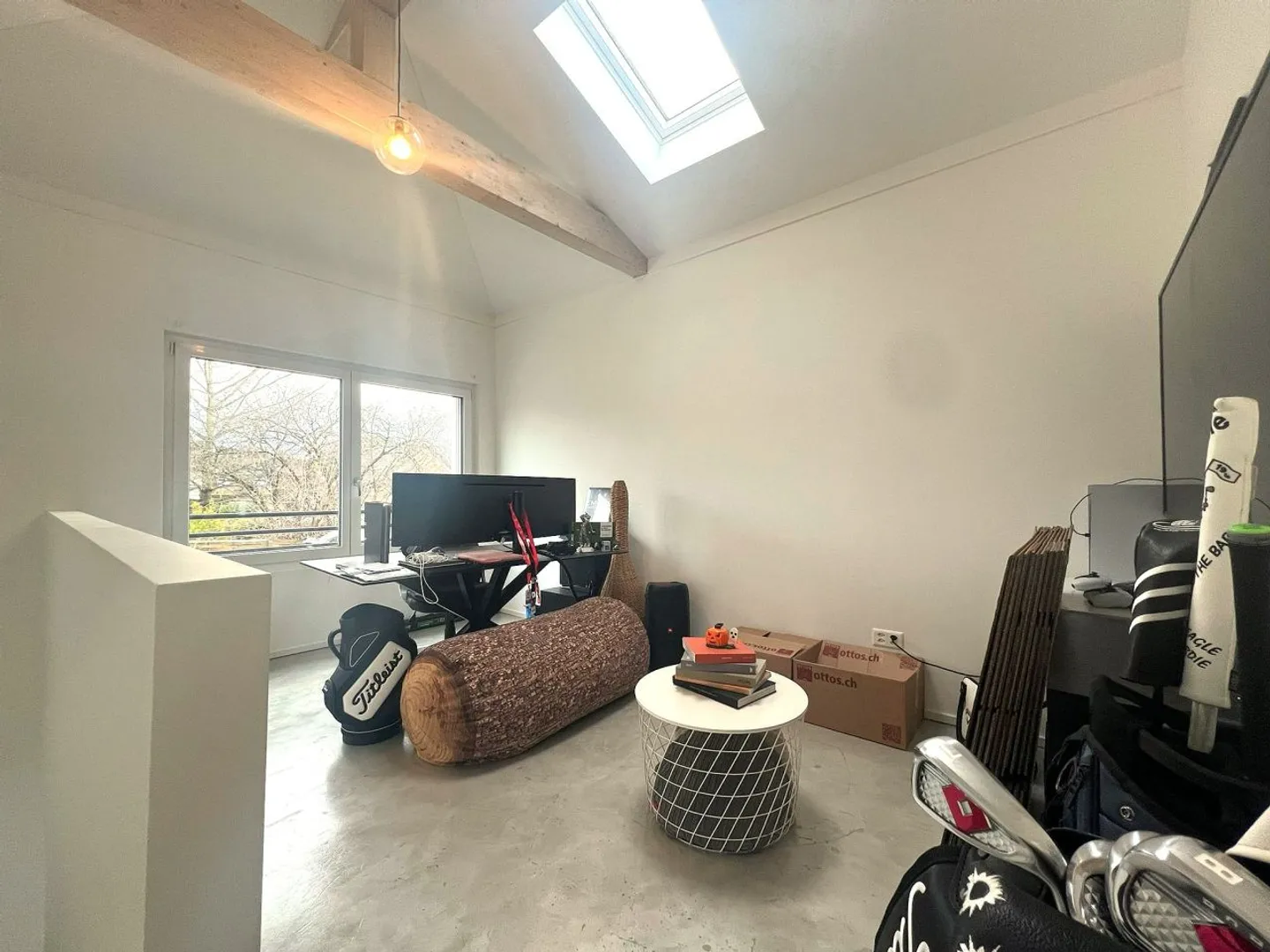 Magnificent individual villa in Penthalaz / 5 bedrooms / 2 bathrooms / terrace / pool - Photo 13 of 13