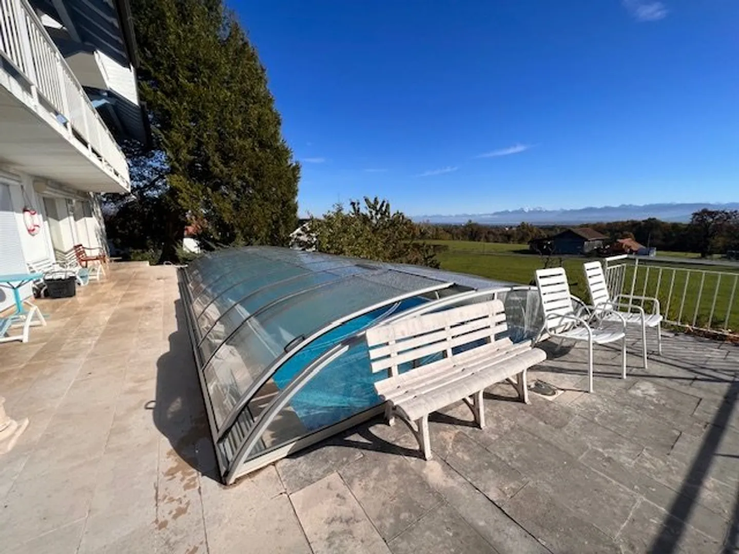 Maison individuelle en échange près de Nyon avec vue panoramique sur le lac - Photo 4 sur 11