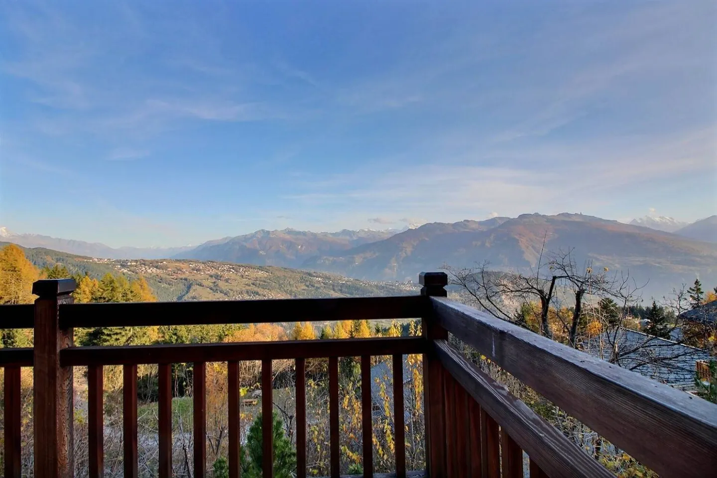 7-Room Chalet in Anzère - Photo 16 of 18