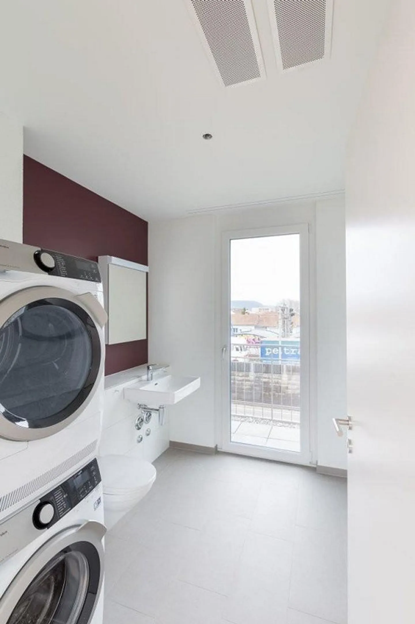 Appartement en penthouse moderne avec grande terrasse sur le toit - Photo 6 sur 10