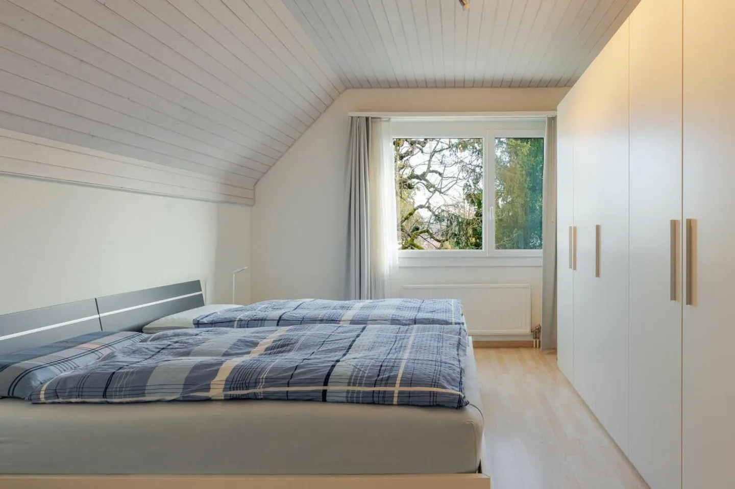 Maison individuelle de 5,5 pièces avec garage et véranda pour le confort - Photo 6 sur 13