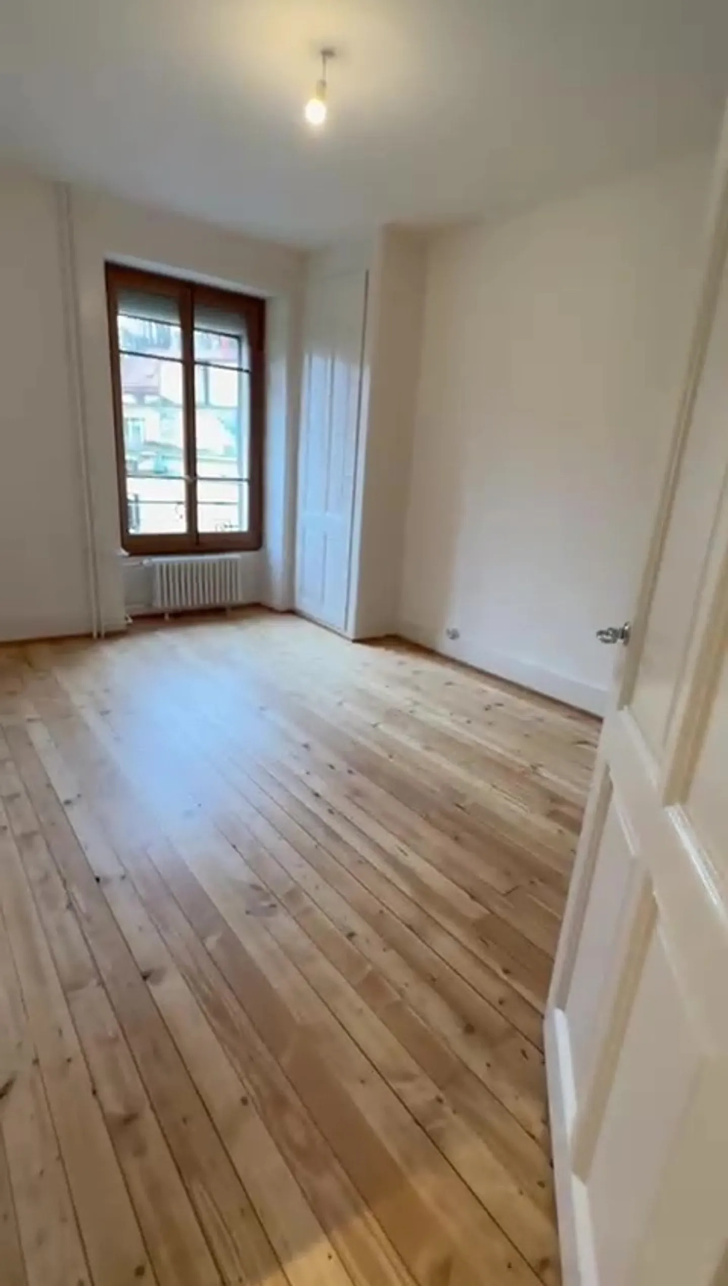 Bel appartement de 1,5 pièce dans la Jonktion - Photo 2 sur 8