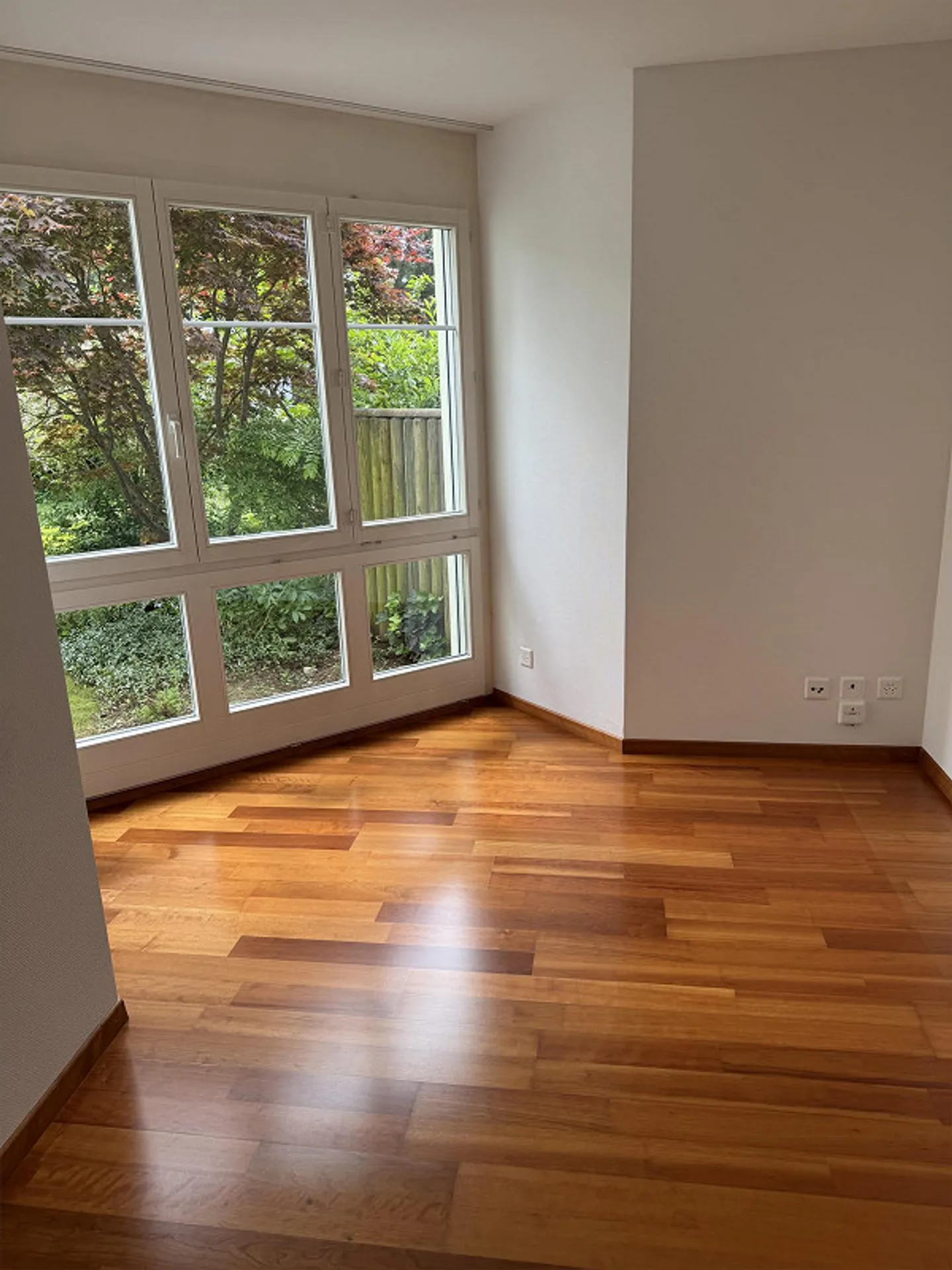 Appartement spacieux de 5,5 pièces au rez-de-chaussée avec espace jardin - Photo 7 sur 12