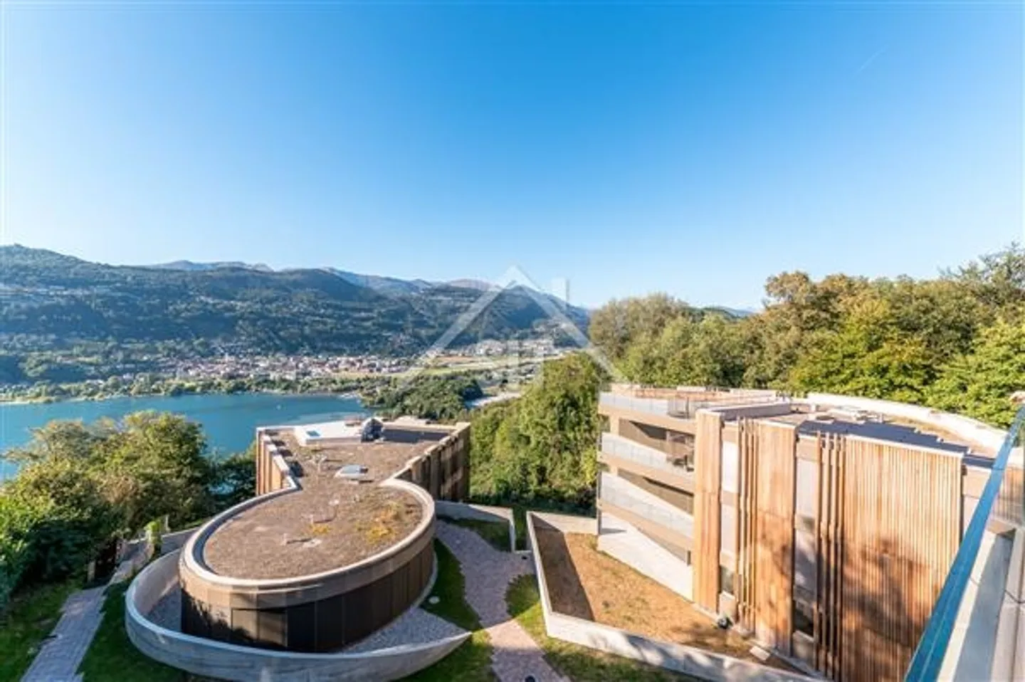 Montagnola: Attico 3.5 locali - Foto 3 di 10