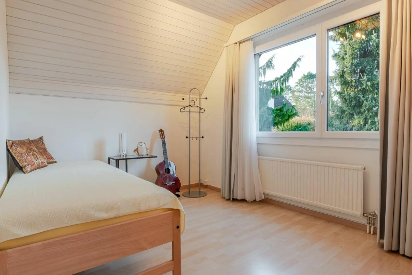 Maison individuelle de 5,5 pièces avec garage et véranda pour le confort - Photo 9 sur 13