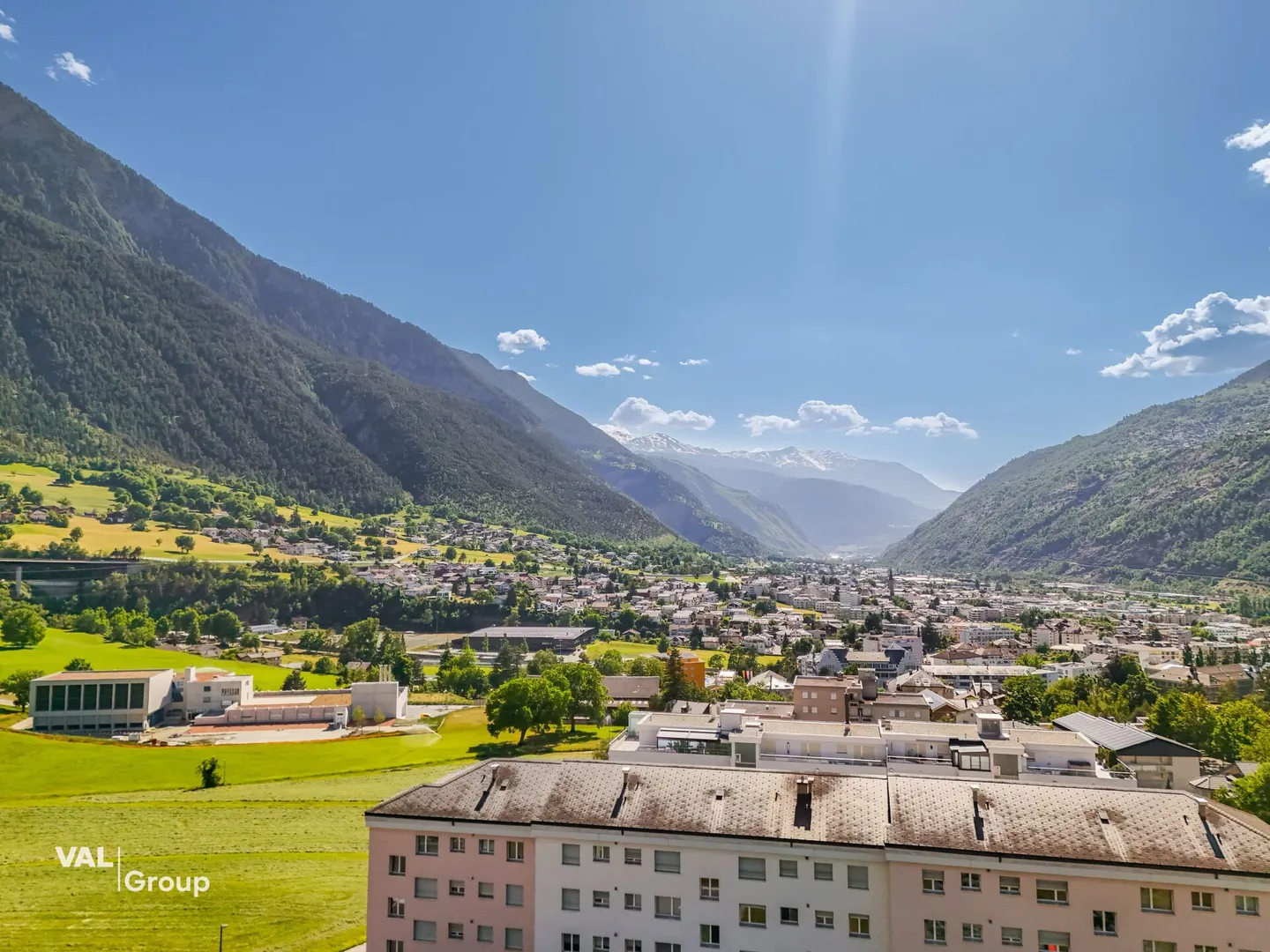 Stilvolles Penthouse mit Aussicht - Foto 10 von 12