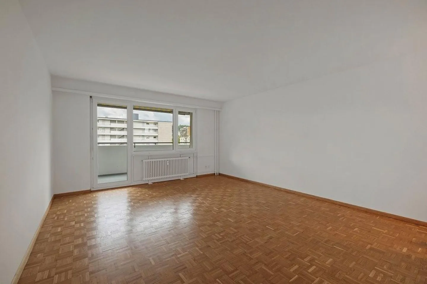 Appartamento luminoso in buona posizione - Foto 5 di 6