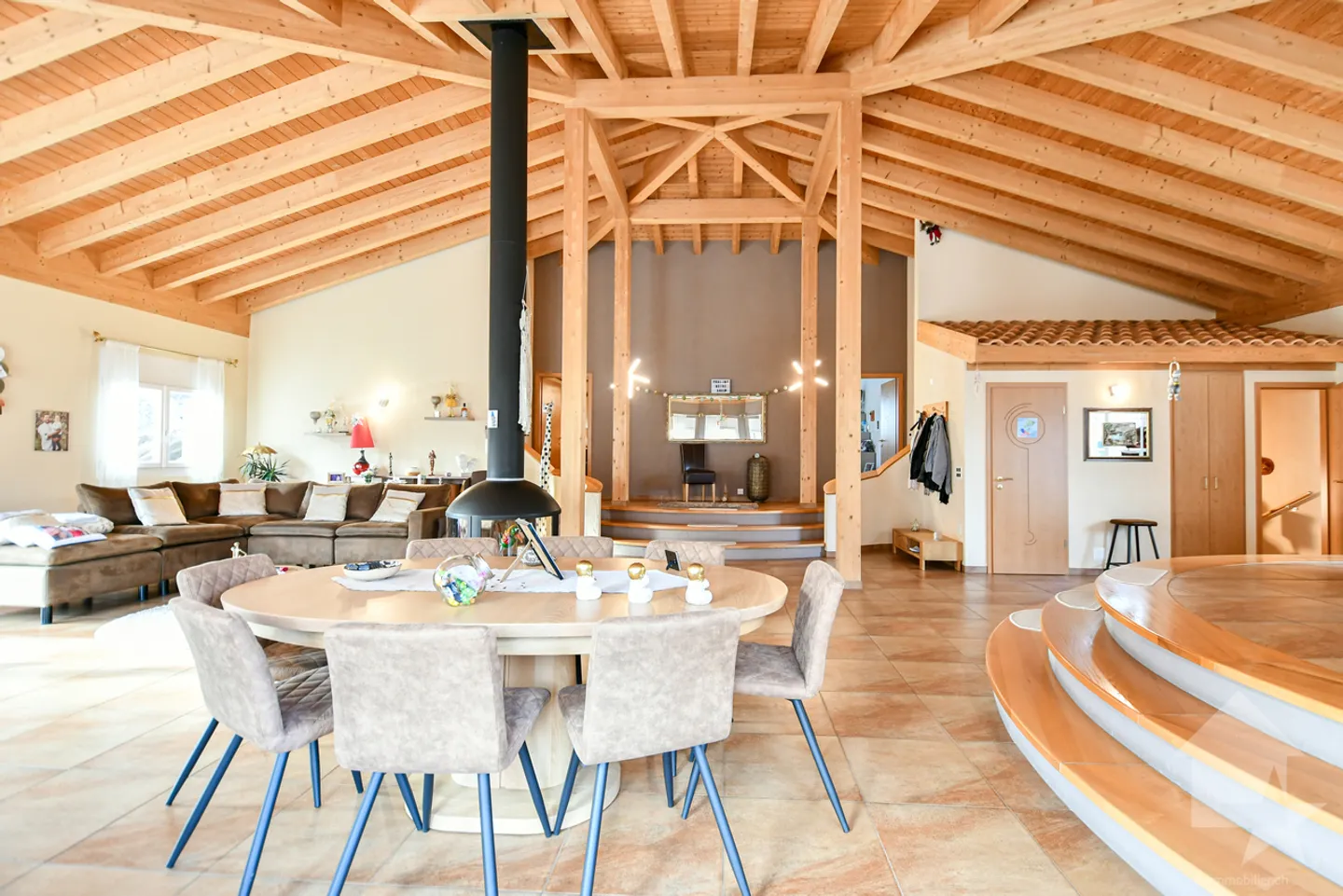 Elegant Villa in Leytron - Photo 5 of 13