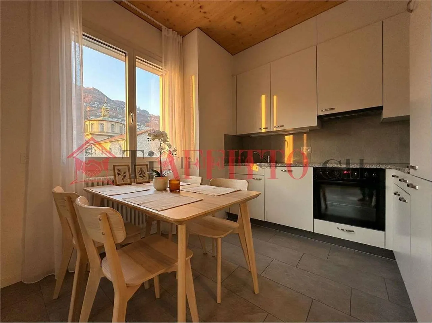 LUMINEUX 2.5 PIÈCES AU DERNIER ÉTAGE - VIGANELLO - Photo 2 sur 13