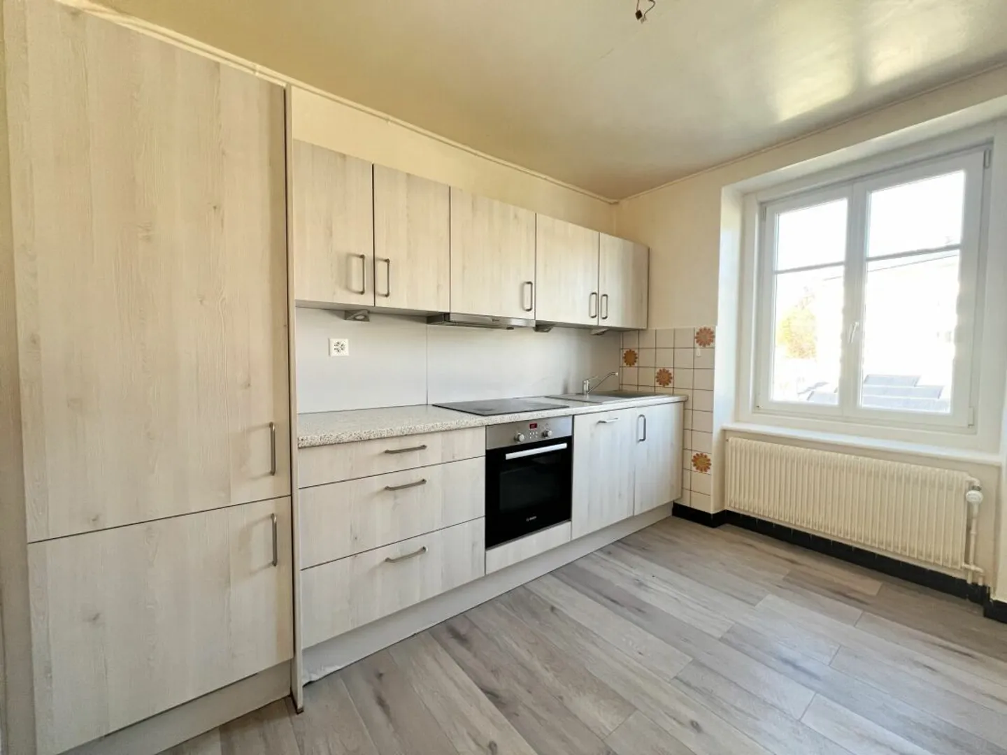 Bell'appartamento con 3 camere nei Monts - Foto 4 di 8