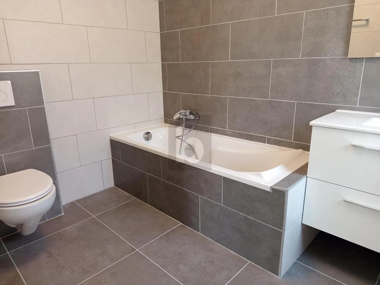 NOUVEAU ET IDÉALEMENT SITUÉ - Photo 5 sur 6