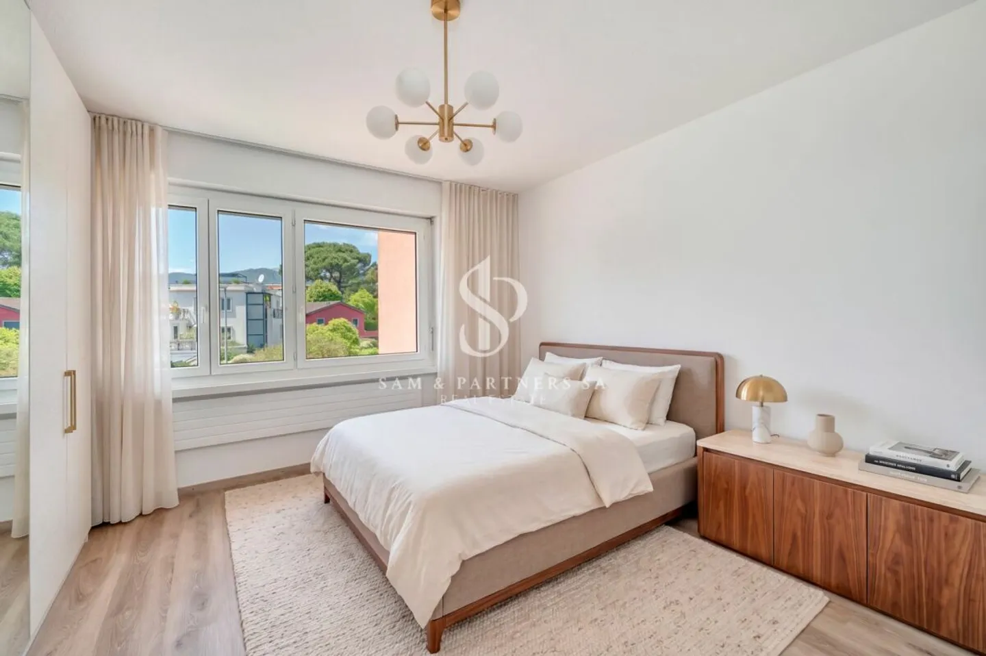 Geräumiges Appartement in Gentilino - Foto 6 von 12