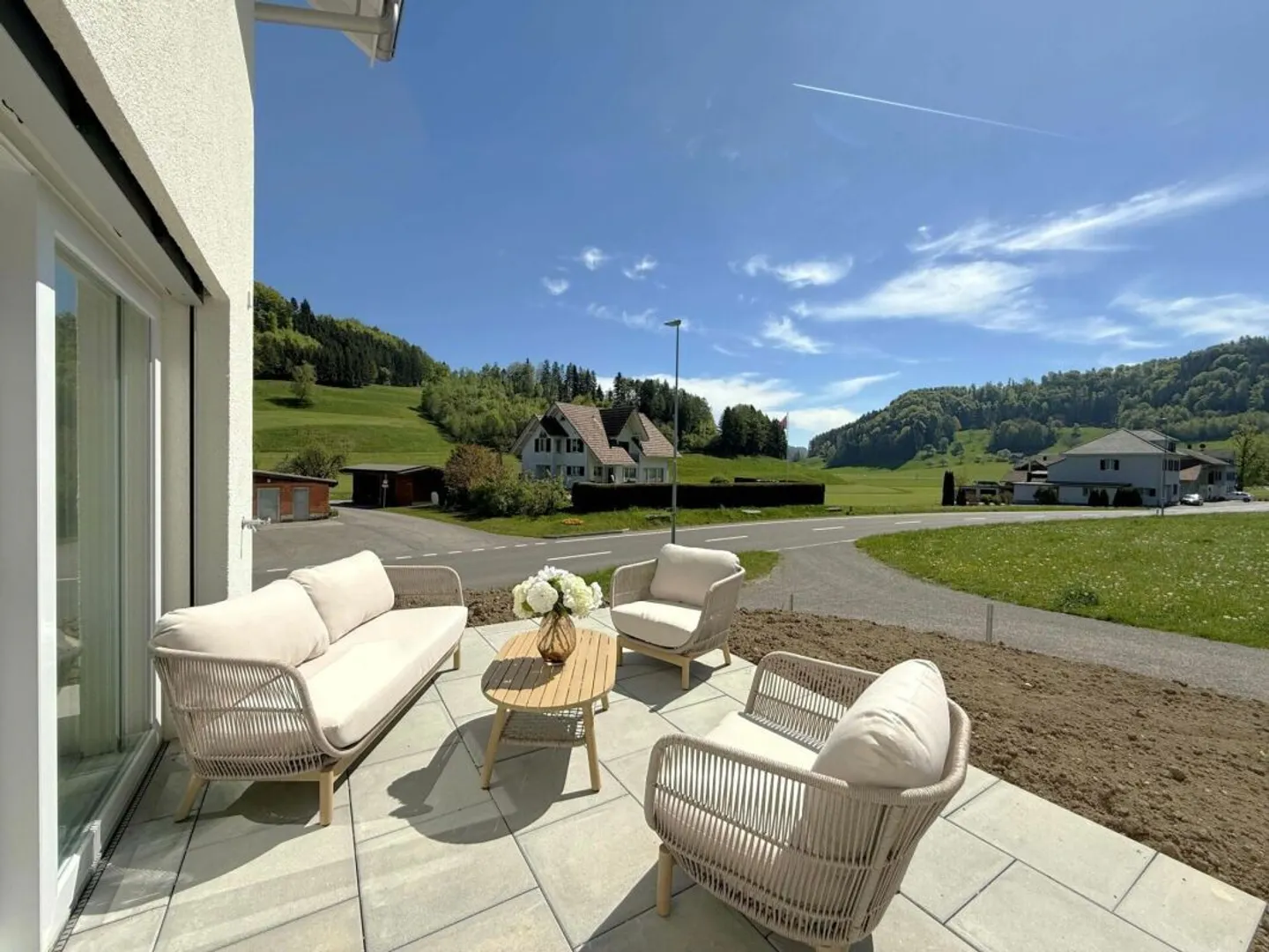 Maisons individuelles en bande de 5,5 pièces - neuves, modernes, proches de la nature - Photo 6 sur 12