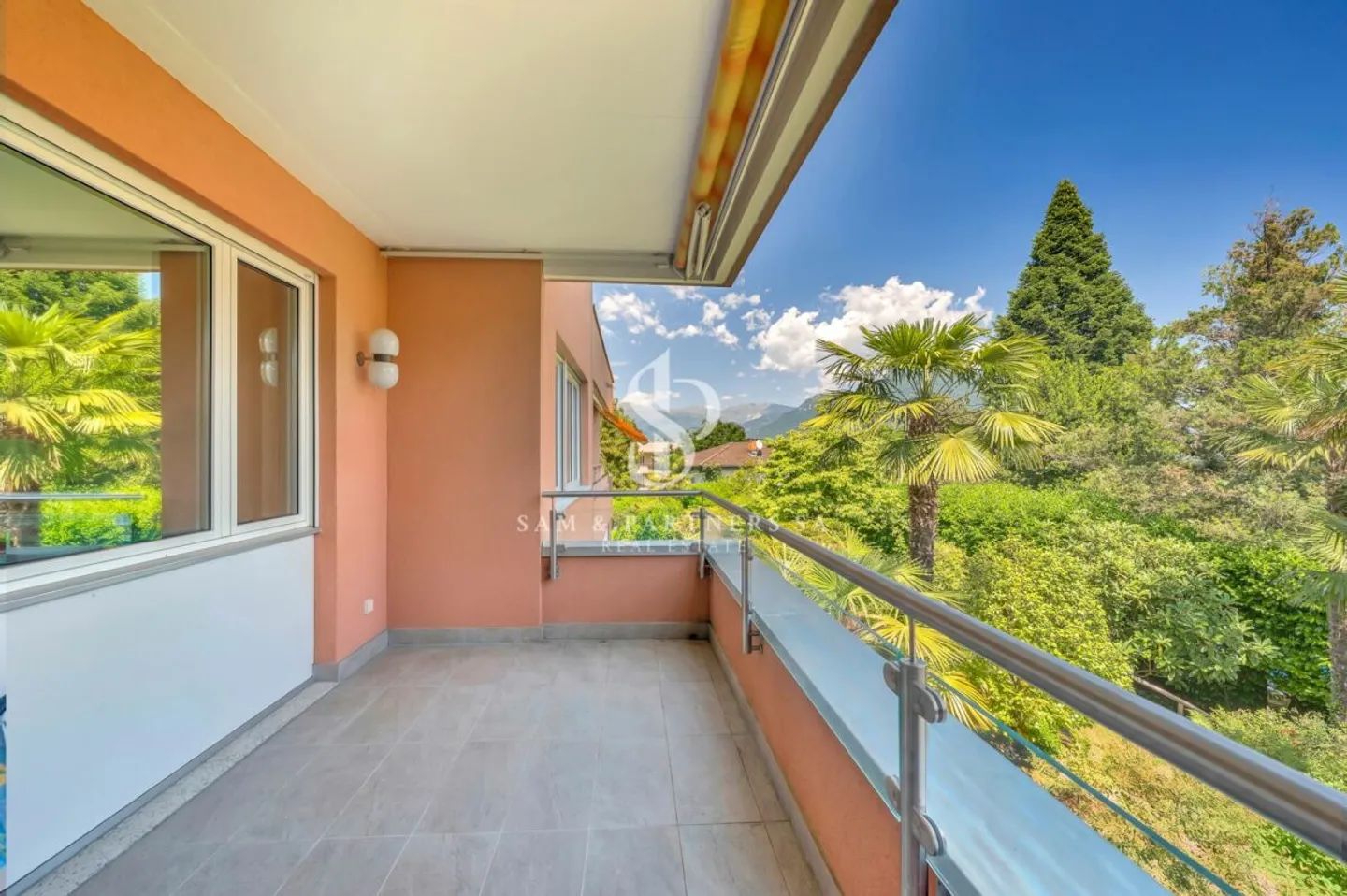 Geräumiges Appartement in Gentilino - Foto 11 von 12