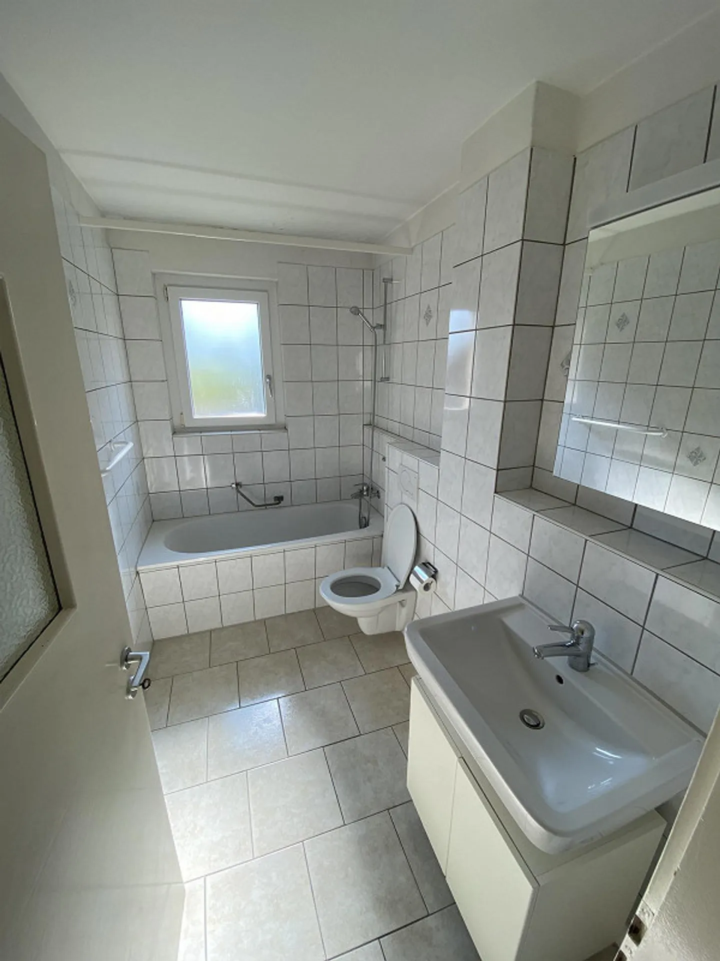 Appartement central de 3 pièces à Oberglatt - Photo 3 sur 6