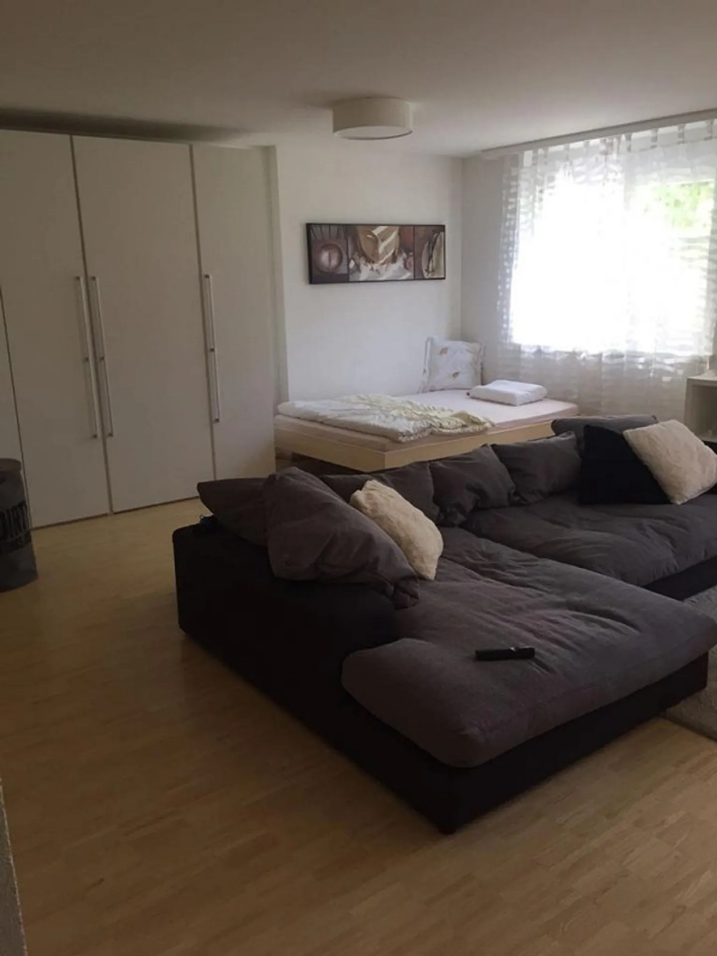 1-room studio for rent (ground floor) - Photo 2 of 5