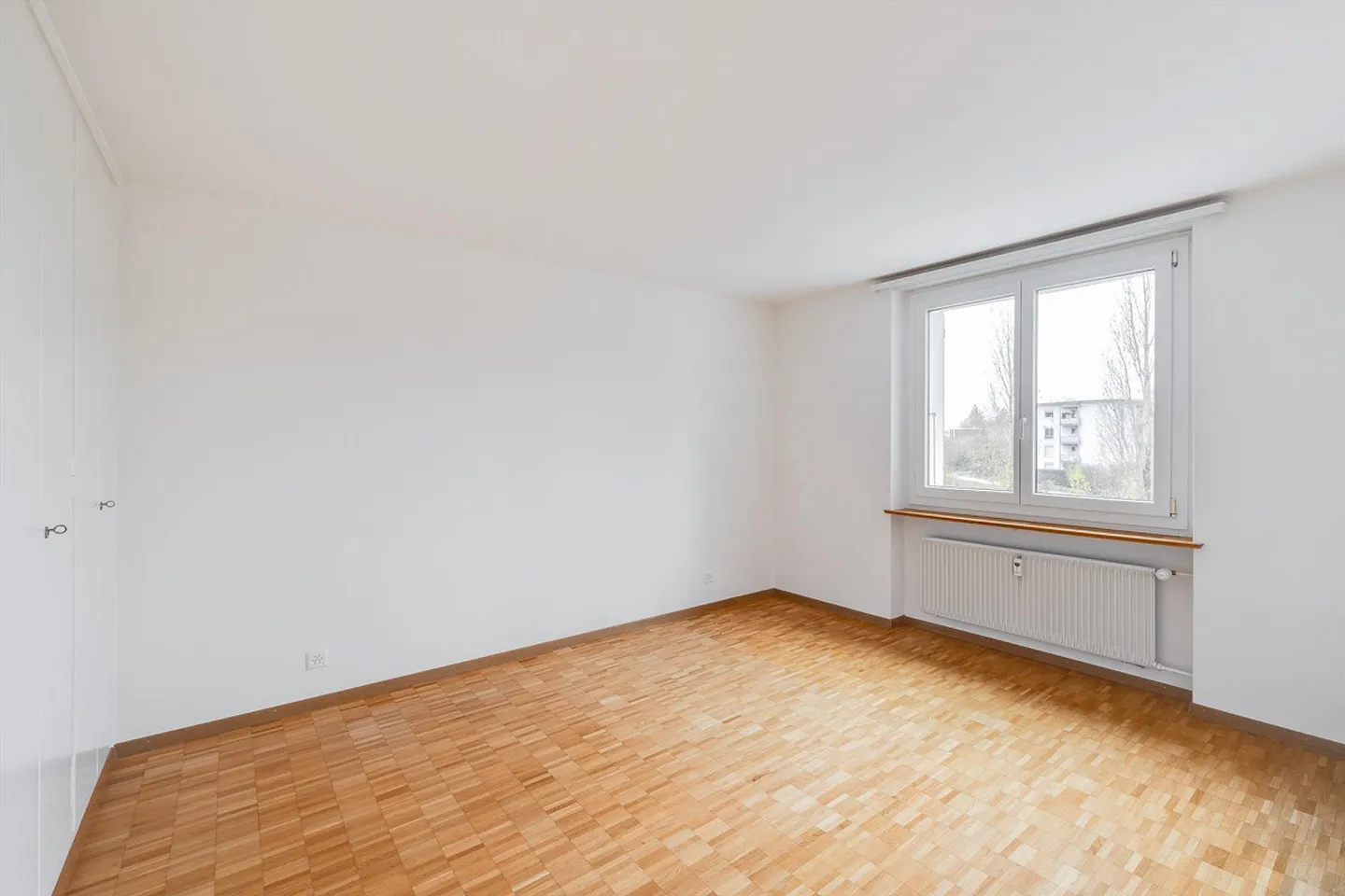 Appartement moderne avec balcon ensoleillé - Photo 7 sur 8