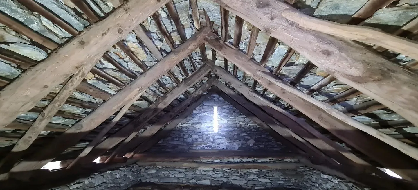 Grande partie rustique à rénover - Photo 16 sur 18