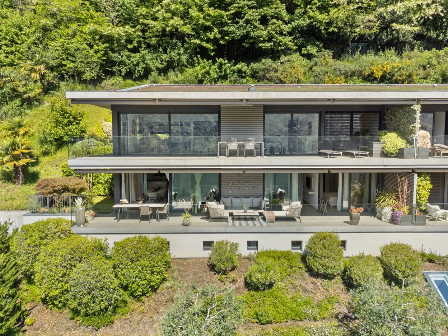 Morcote - Wunderschöne 3,5-Zimmer-Wohnung mit Seeblick und Garten - Foto 2 von 23