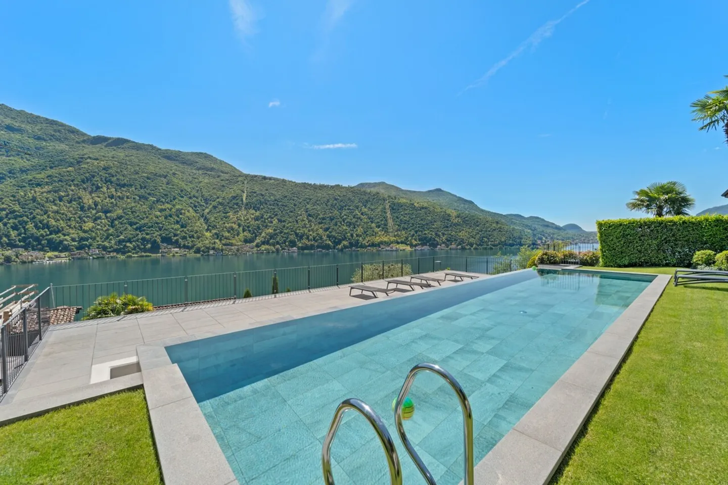 Morcote - Wunderschöne 3,5-Zimmer-Wohnung mit Seeblick und Garten - Foto 5 von 23