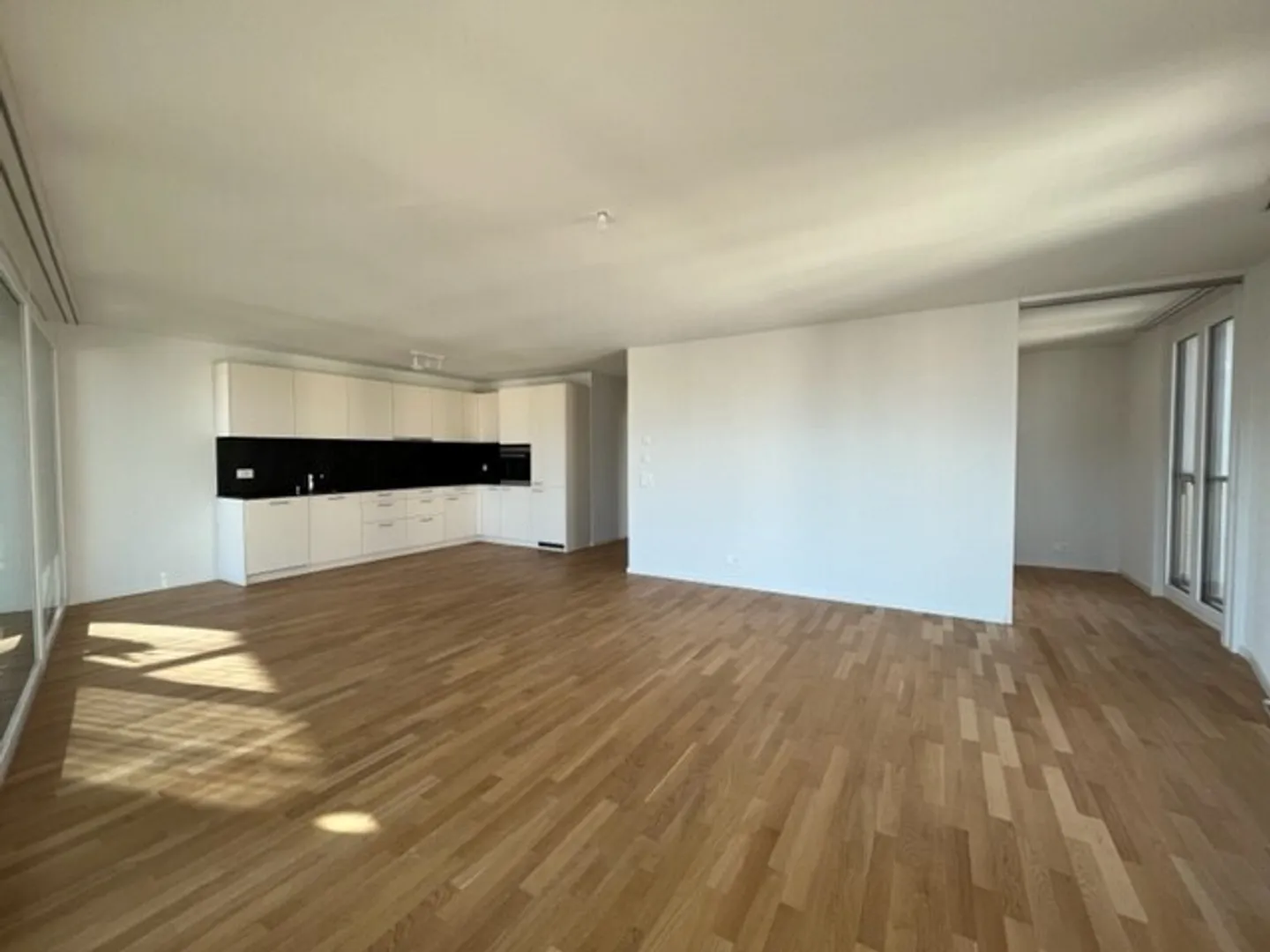 Rte de Bâle 12A - 4,5-Zimmer-Wohnung zu vermieten - Foto 2 von 8
