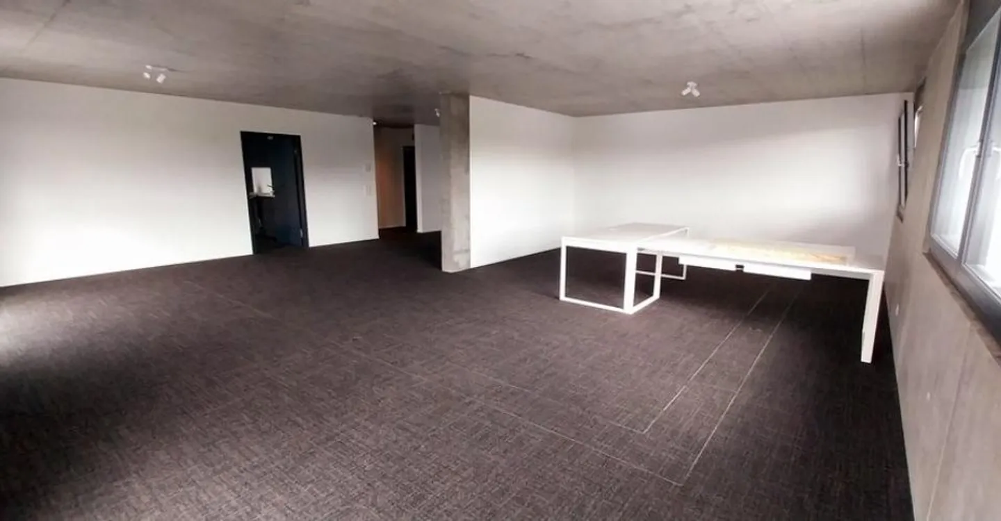 Zu vermieten Büro, medizinisches Büro oder anderer neuer Arbeitsraum - Foto 4 von 5