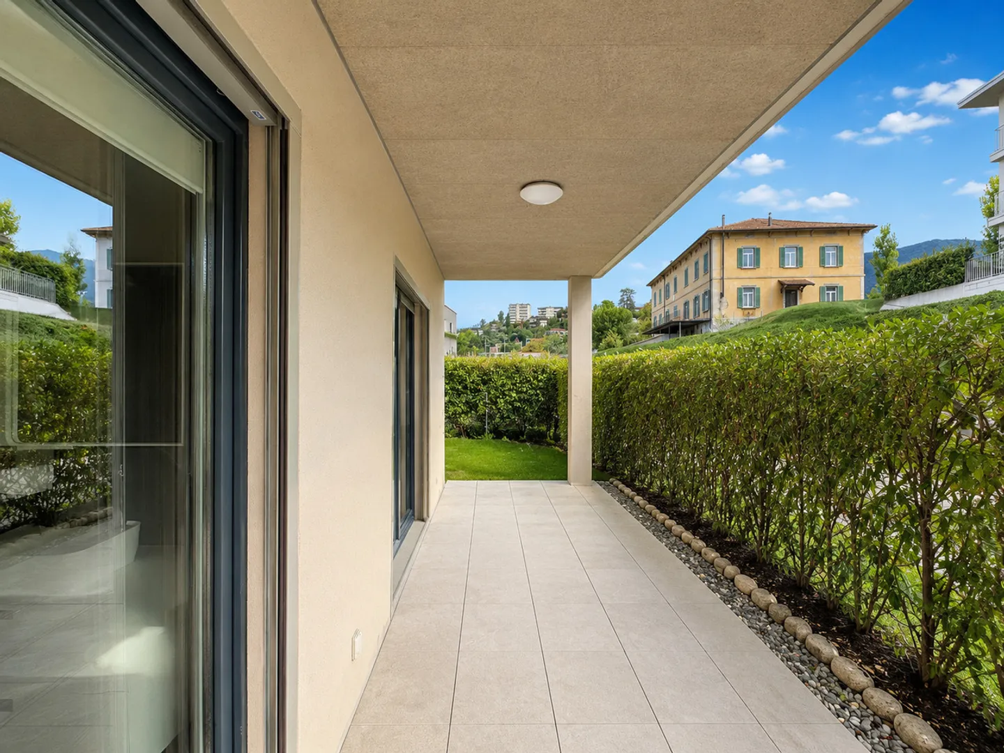 Appartamento con ampio giardino - Foto 11 di 11