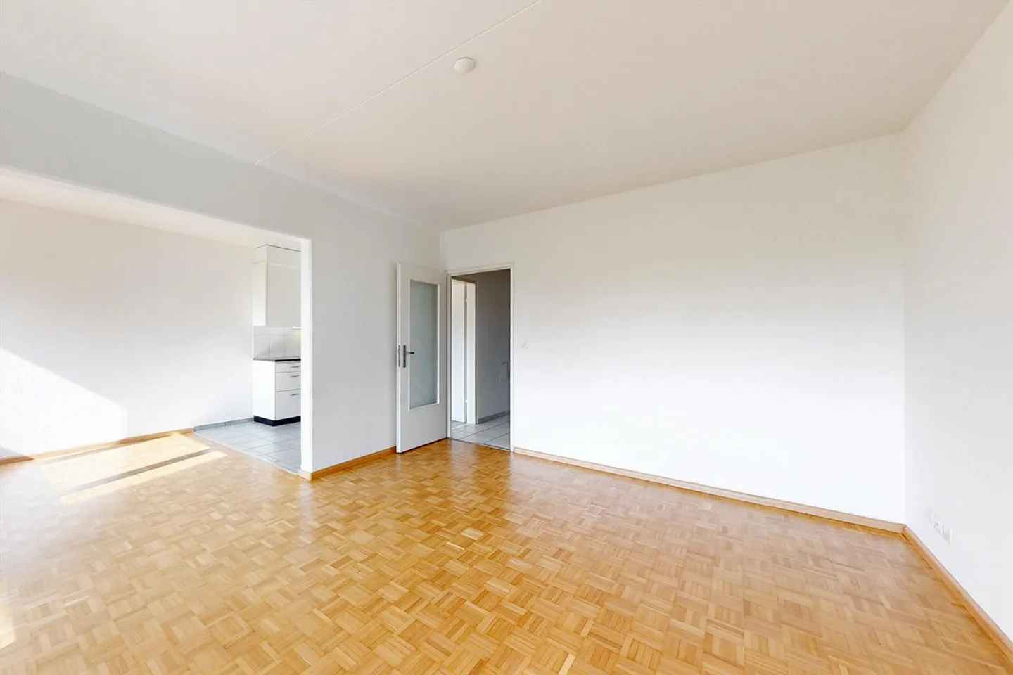 Family-Friendly Apartment - Photo 4 of 9