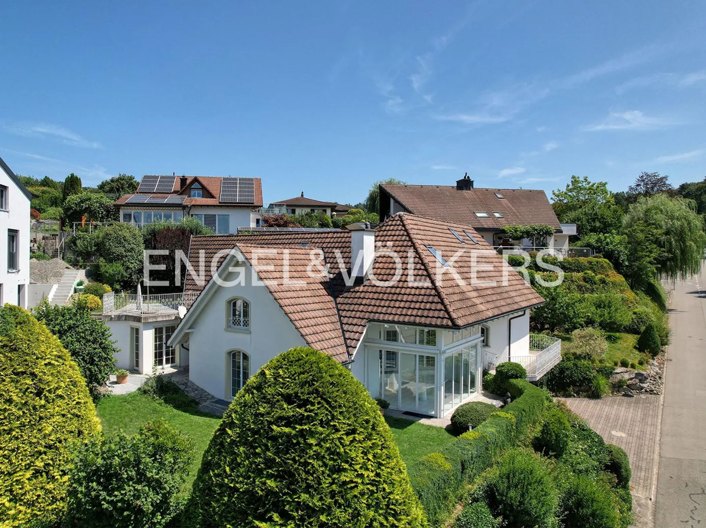 Spacieux, classique et moderne - Vivre avec vue - Photo 1 sur 9