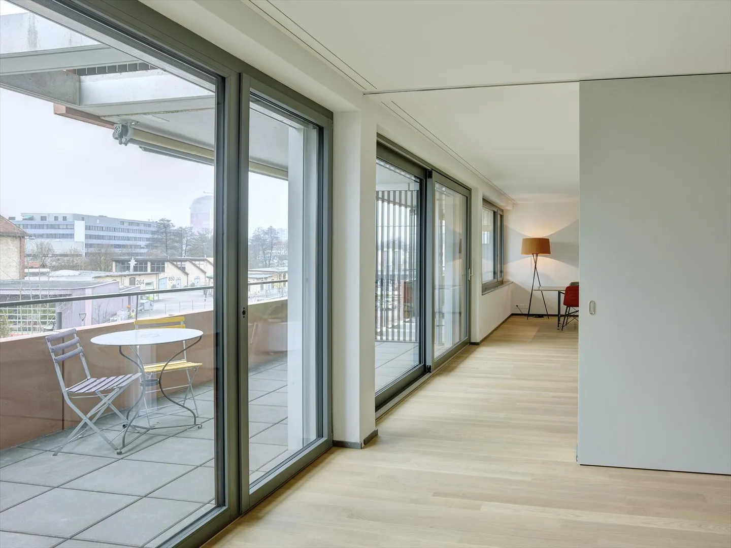 Apartment for rent - Photo 5 of 6