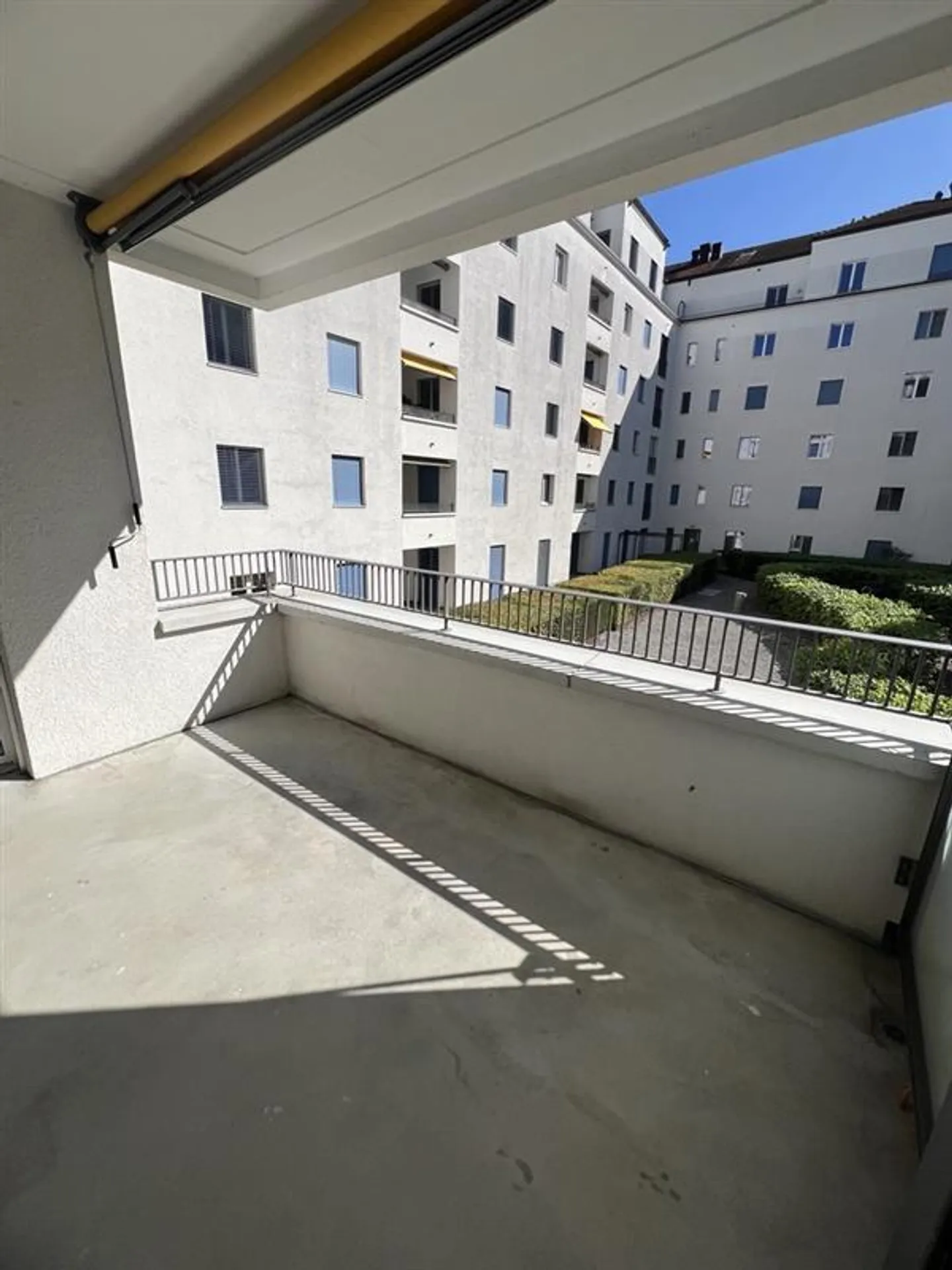 Apartment for rent - Photo 10 of 11