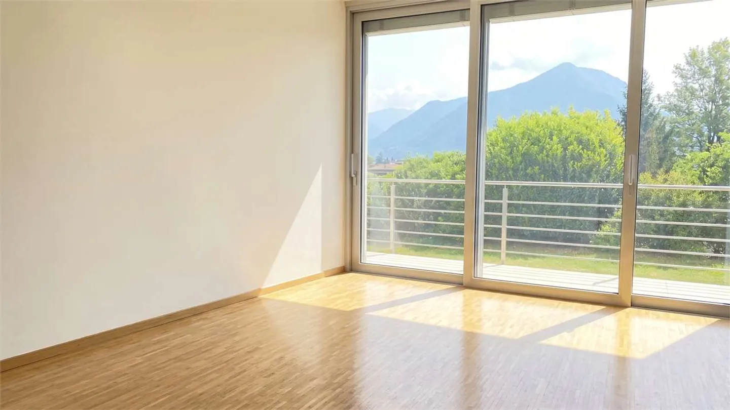 Villa di Lusso con Vista Lago - Foto 14 di 34