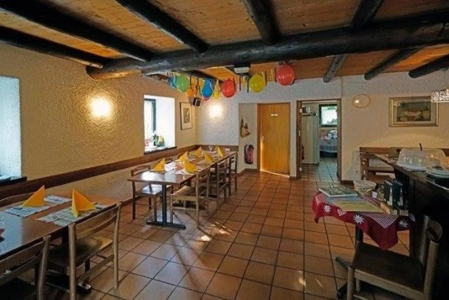 «Grotto mit 3 Zimmern / Grotto con 3 camere» - Foto 5 di 26