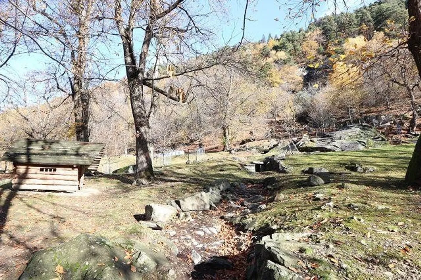 «Grotto mit 3 Zimmern / Grotto con 3 camere» - Foto 24 di 26