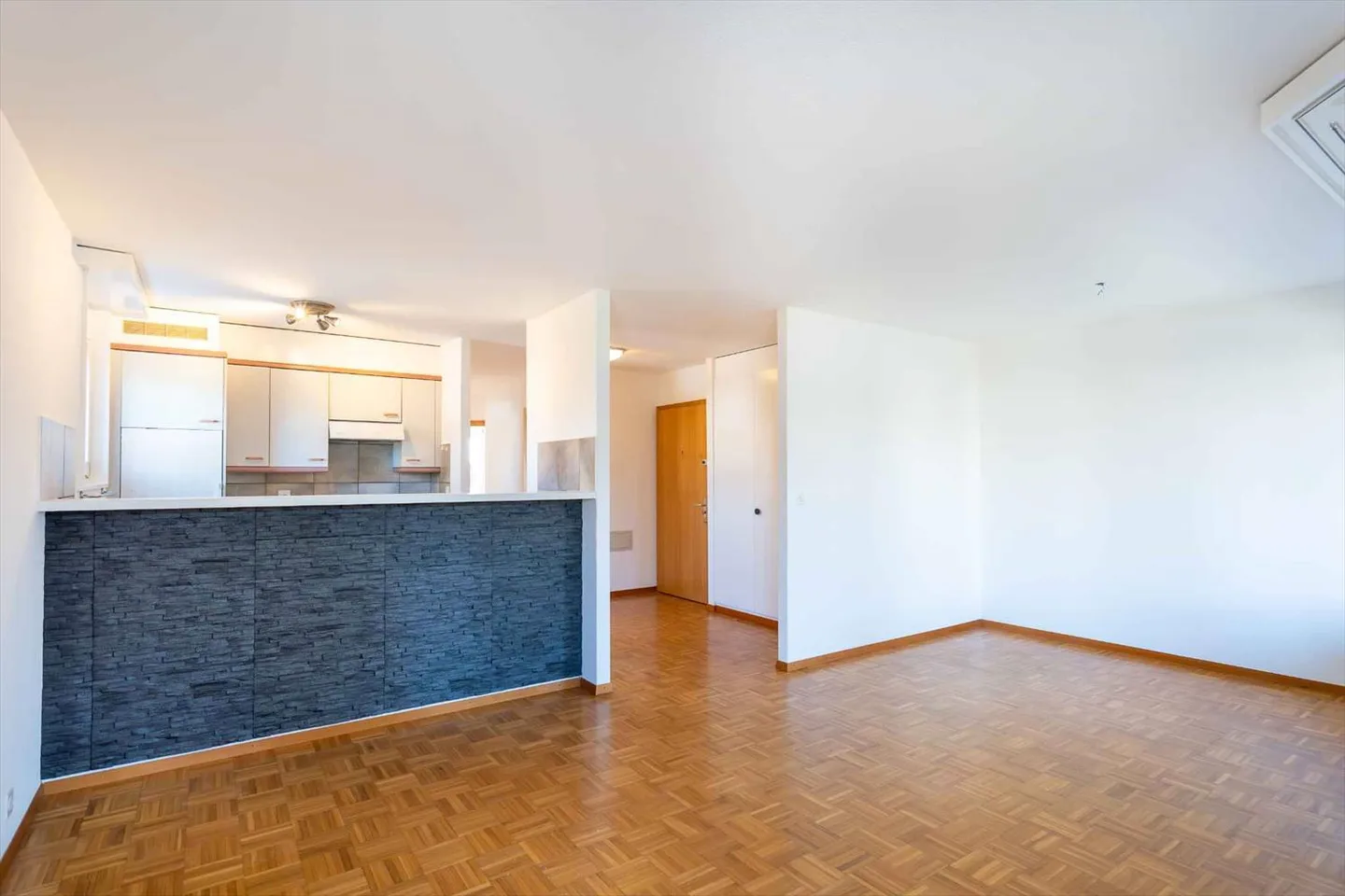 Appartamento di 3,5 locali a Morges, idealmente situato. - Foto 2 di 9