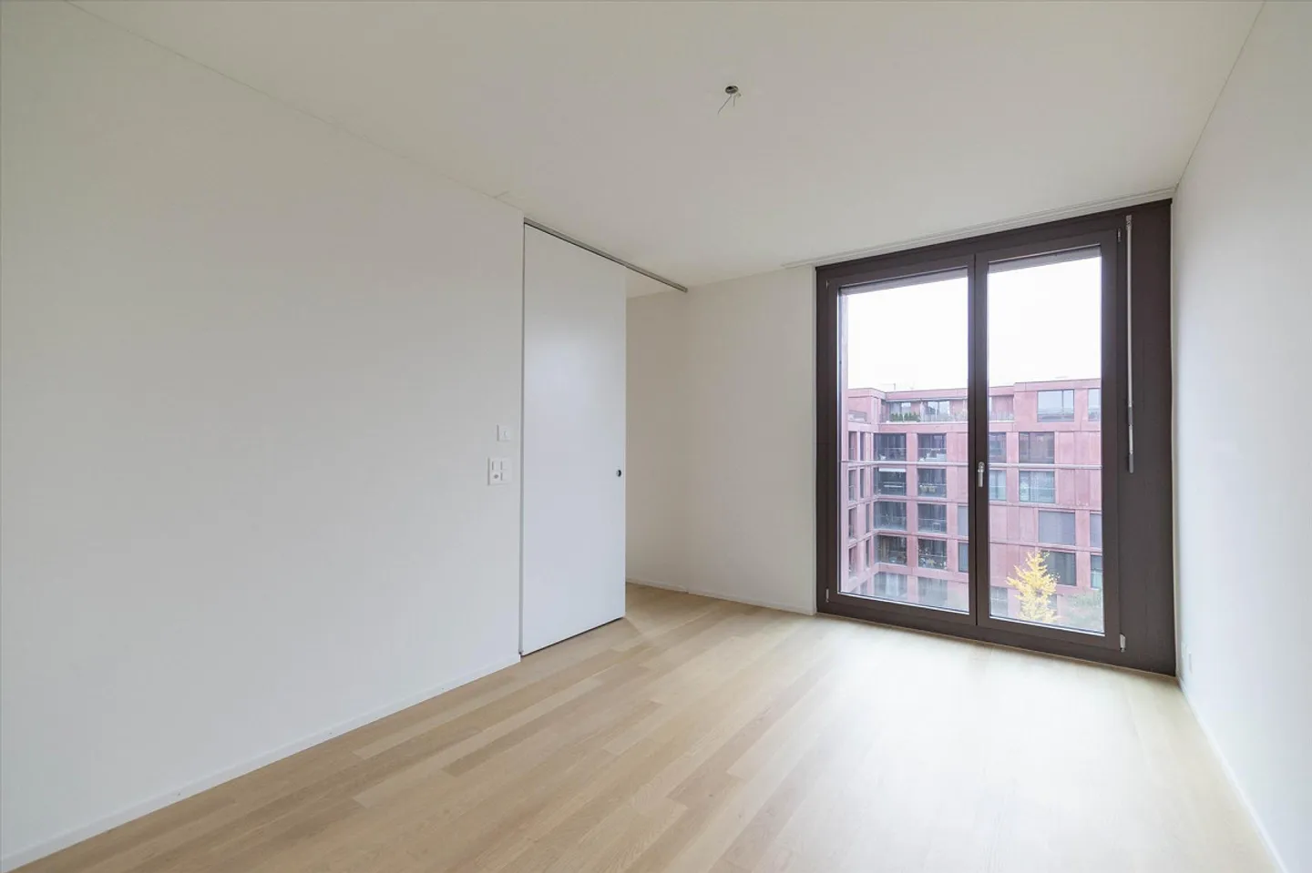 Your dream apartment in ROY! - Photo 10 of 11