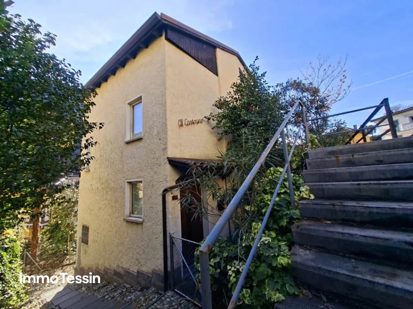 TOP PRICE: Elegant Single-Family Home with Character in a Good Location Near Bellinzona - Photo 3 of 13