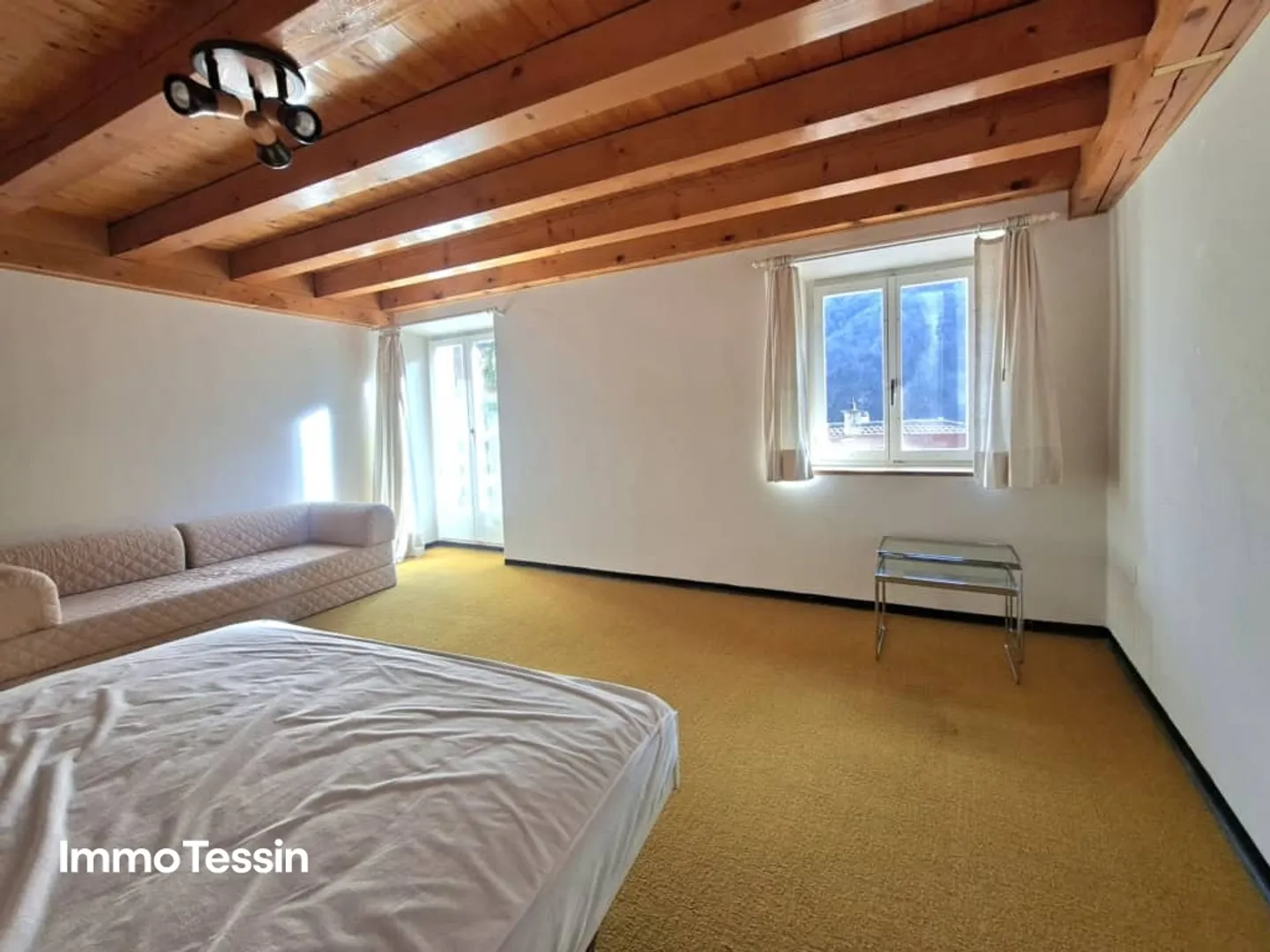 TOP PRICE: Elegant Single-Family Home with Character in a Good Location Near Bellinzona - Photo 10 of 13